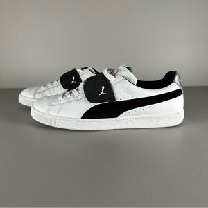 [SOLD] Puma Suede Classic x Karl Lagerfeld Black White Lace Up Sneakers